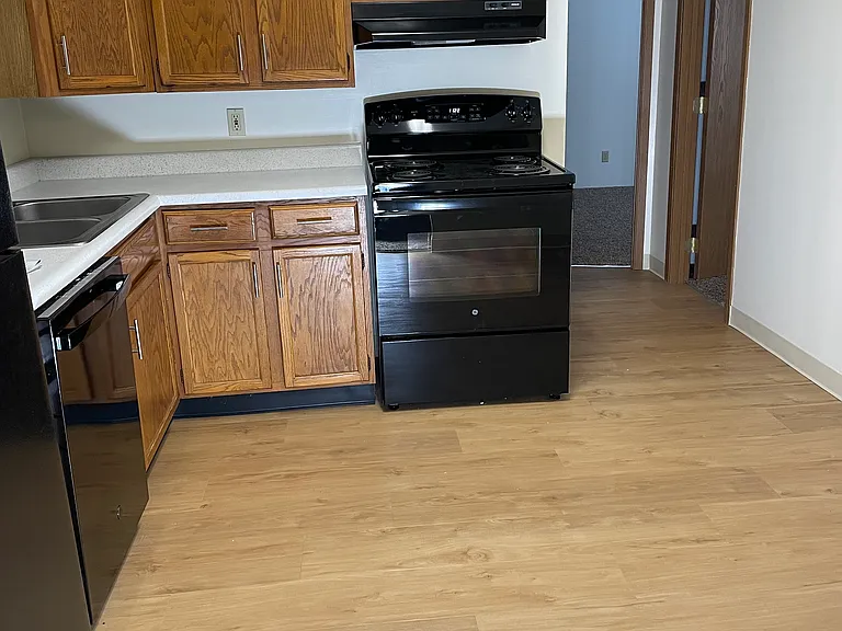 Lees Crossing Apartments — Photo 44