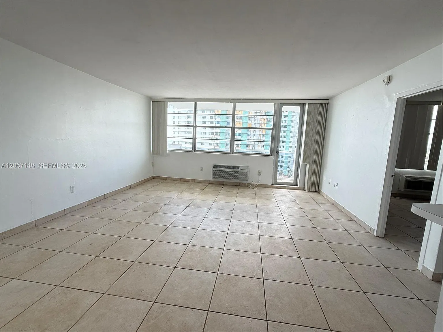The Amethyst Condo — Photo 2