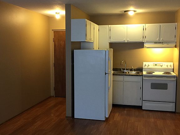 4th image of 3320 Grand Ave S APT 202