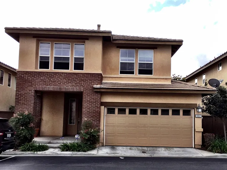 10517 Hollingsworth Way — Photo 3