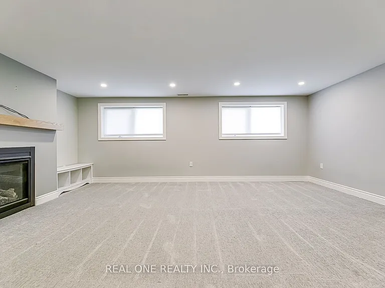 604 Bridle Wood — Photo 26