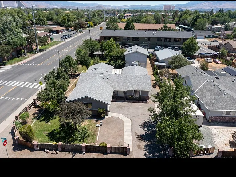 1985 Ponderosa Dr — Photo 19