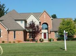 3206 Beach Lake Dr E, Milford, MI