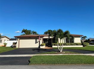 1101 NW 91st Ave, Pembroke Pines, FL 33024