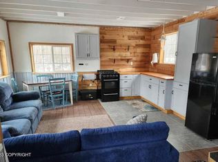 48625 S Brown Bear Rd, Talkeetna, AK 99676