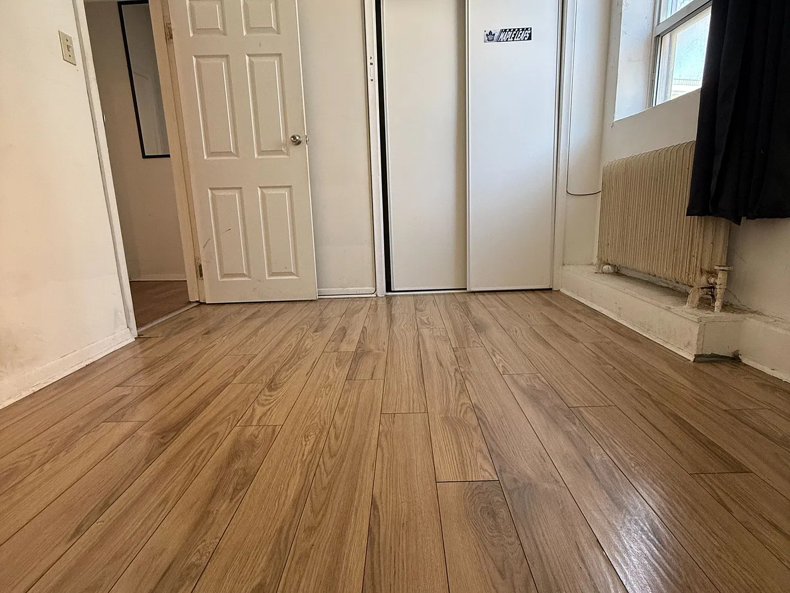 3 bed, $1,980 — Photo 3