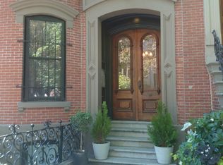 24 Rutland Sq, Boston, MA 02118