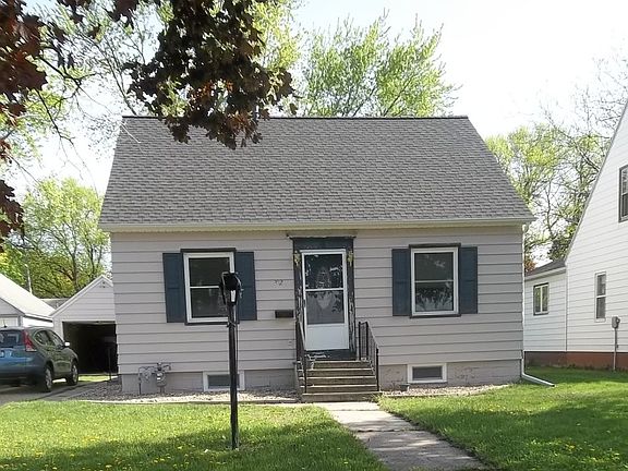 5th image of 382 5th St SW