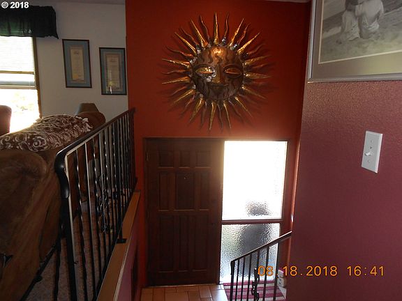 3rd image of 15321 SE Bilsher Ct