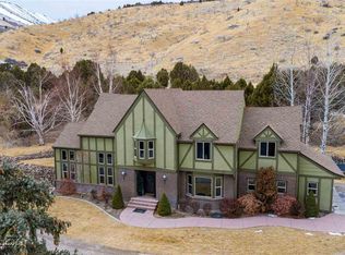 1445 Field Dr, Pocatello, ID 83204