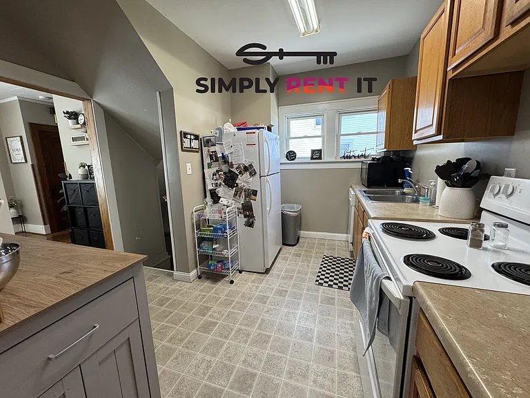 532 Hayward Ave — Photo 7
