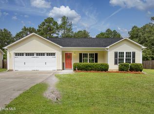 212 Sweet Gum Lane, Richlands, NC 28574