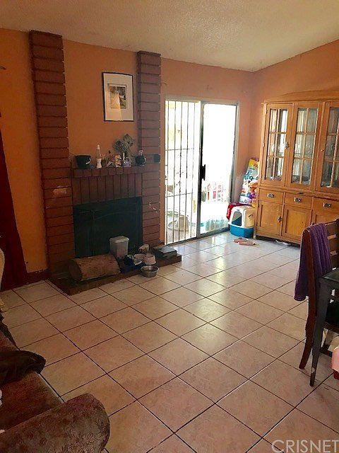 2nd image of 5147 E Avenue R11