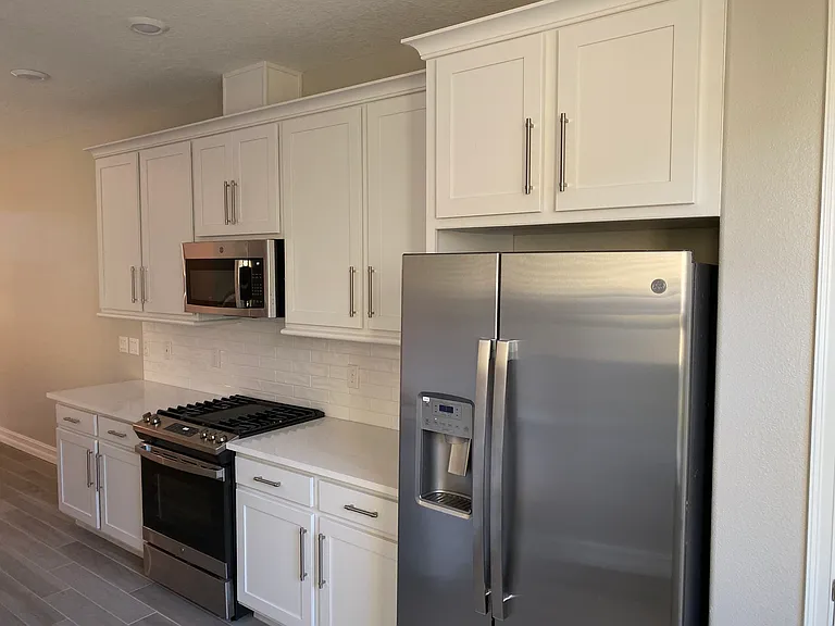 4671 Almada Ln — Photo 3