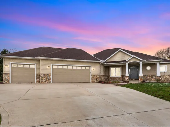 183 N Superior Ave, Warsaw, IN 46582