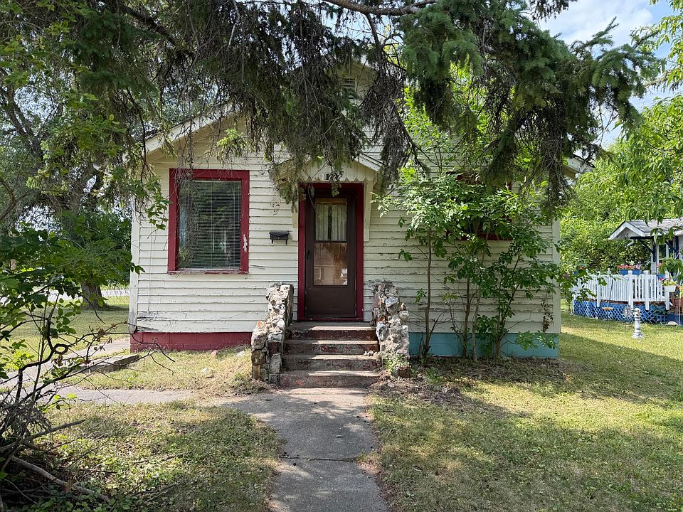 1st image of 1222 Main Ave