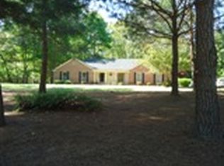 1031 Riverside Dr, Lagrange, GA 30240