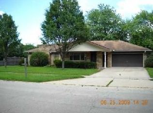 60 McCannon St, Sugar Grove, IL 60554