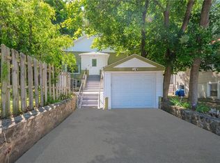 24 Morrissey Dr, Lake Peekskill, NY 10537