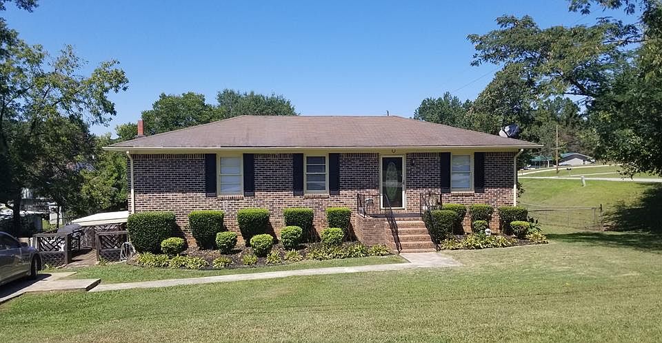 1st image of 5 Shady Ln