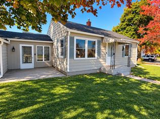 2121 Gary Ave, Lansing, MI 48906