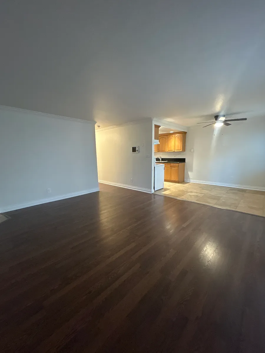 Building Photo - 234 Daisy Ave #B