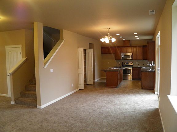 5th image of 23735 79th Avenue Ct E