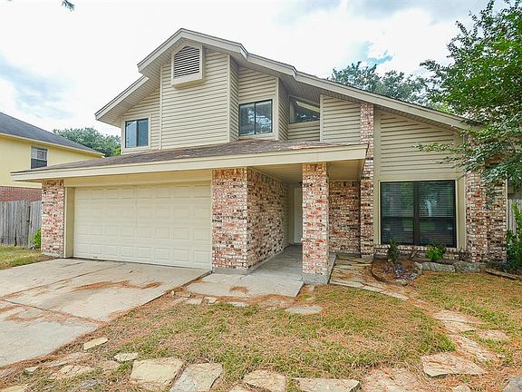 3rd image of 714 Mountain Meadows Dr