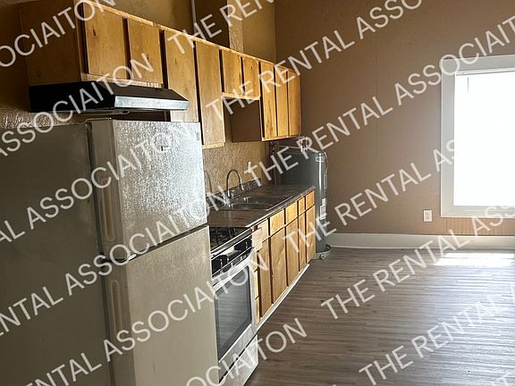 2nd image of 2605 Lee Ave