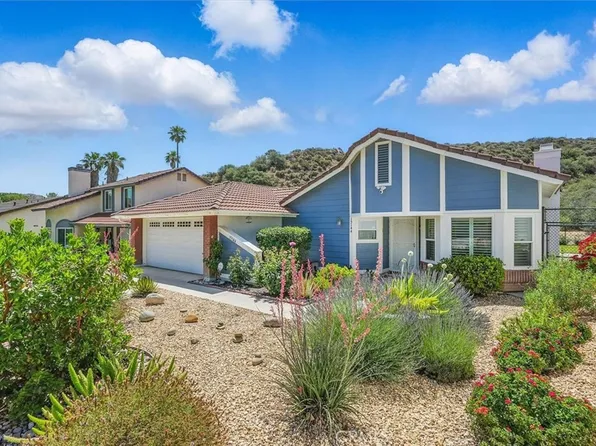 15144 Poppy Meadow St, Santa Clarita, CA 91387