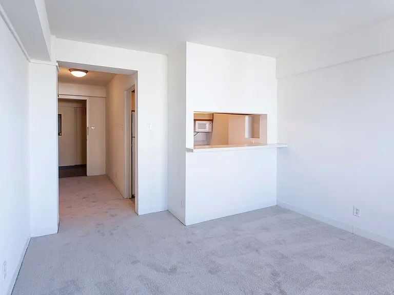 Dining/Living room