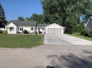 4705 Moeller Dr, Bay City, MI