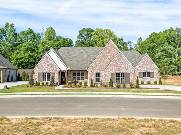 729 Bethesda Ct, Auburn, AL 36830