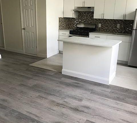 5th image of 8613 Jamaica Ave #2