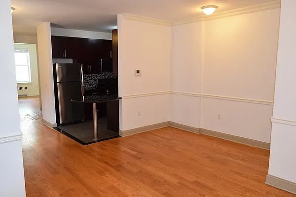 Rented by Mdays Realty | media 5