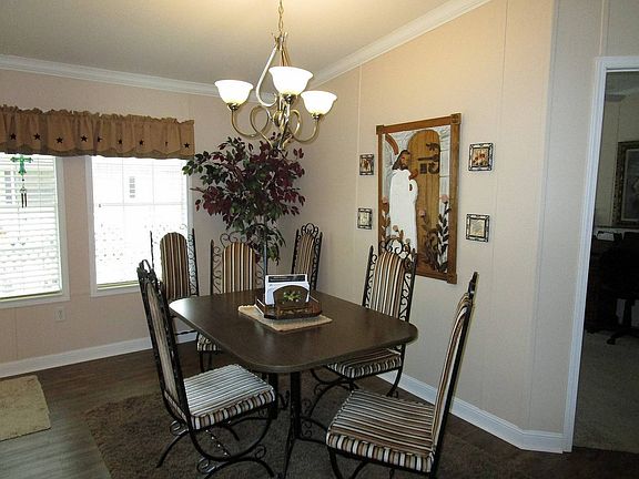 4th image of 171 Hillsborough Dr #74