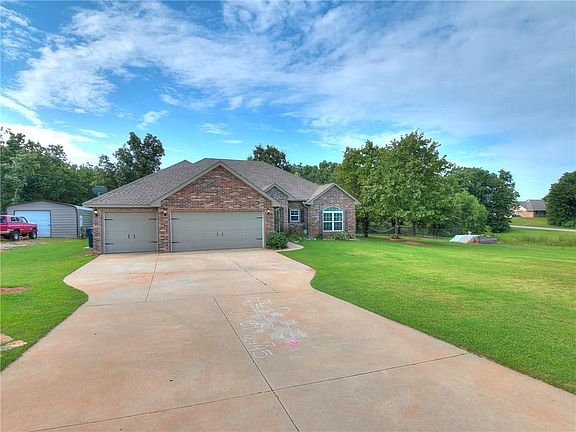 3rd image of 21216 SE 101st Pl