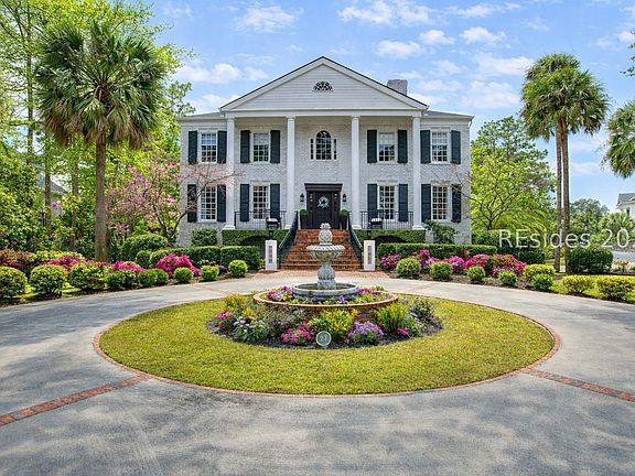 2nd image of 27 Bridgetown Rd