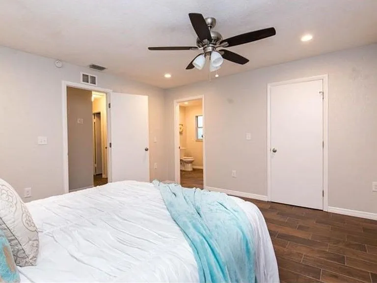 4416 W Prescott St — Photo 8