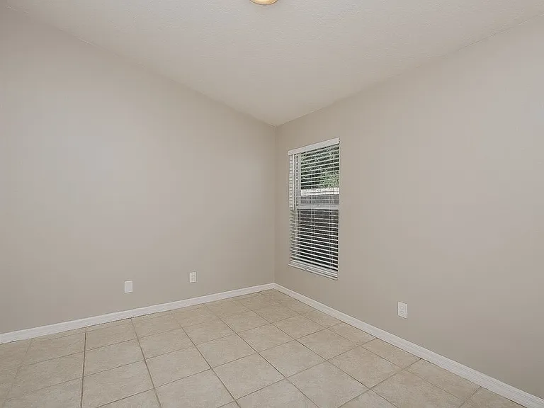 1034 Harvest Moon Dr — Photo 3
