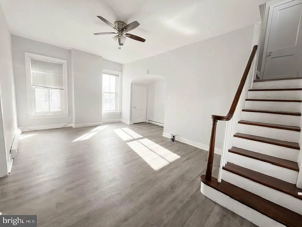 3 bed, $1,700 — Photo 4