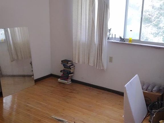 5th image of 2726 Brookhaven Dr