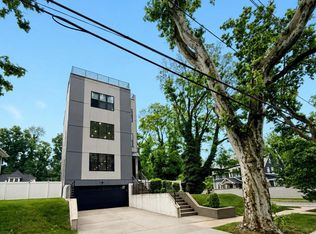 5301 Gainor Rd, Philadelphia, PA 19131
