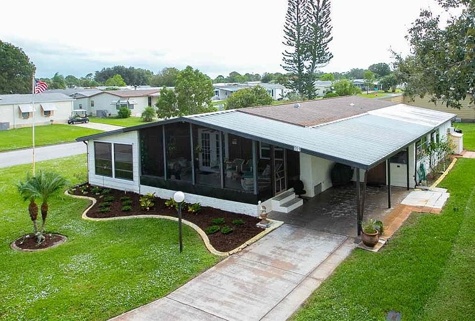1st image of 551 Marlin Cir