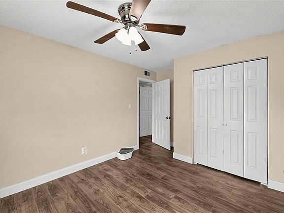 3rd image of 14632 STATE STREET