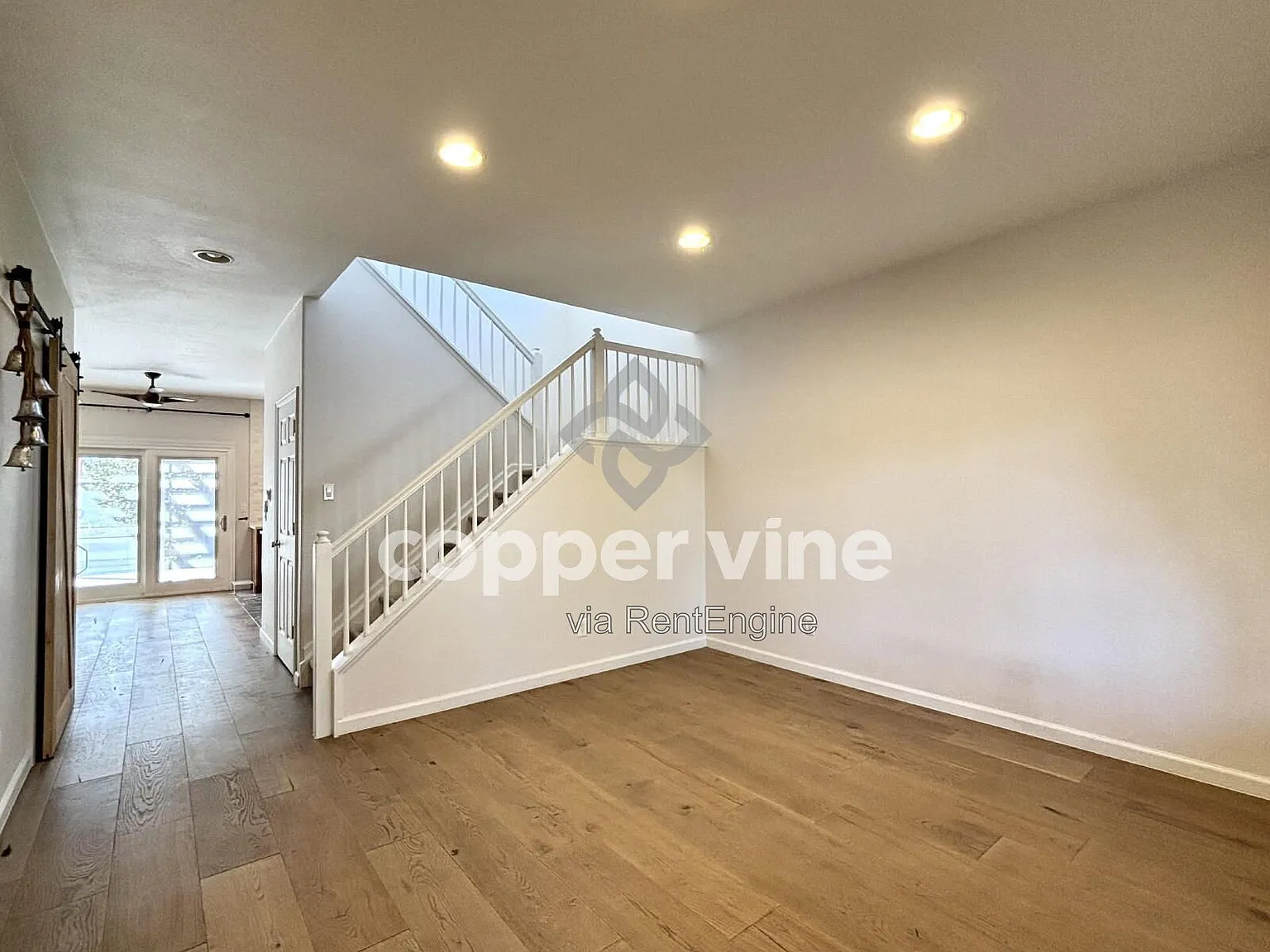 3 bed, 3.0 bath, 2514 sqft, $3,545 — Photo 3