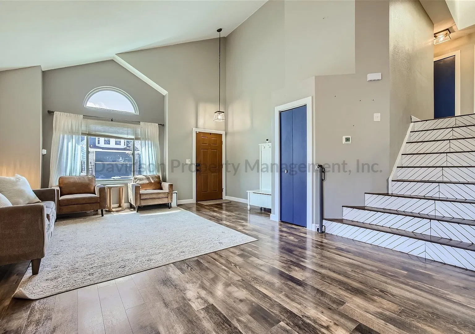 Beautiful 4 Bedroom House in Briargate — Photo 3