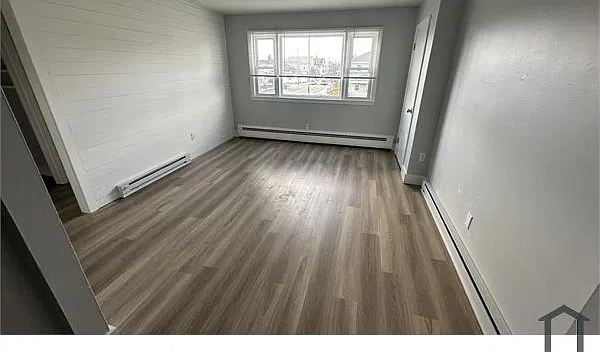 1 bed, $2,100 — Photo 3
