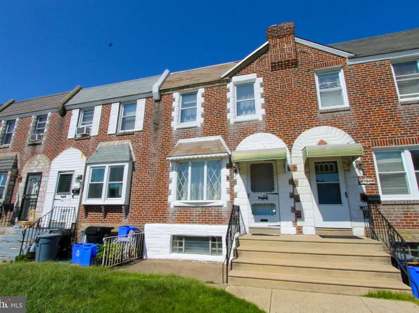 6650 Erdrick St, Philadelphia, PA 19135