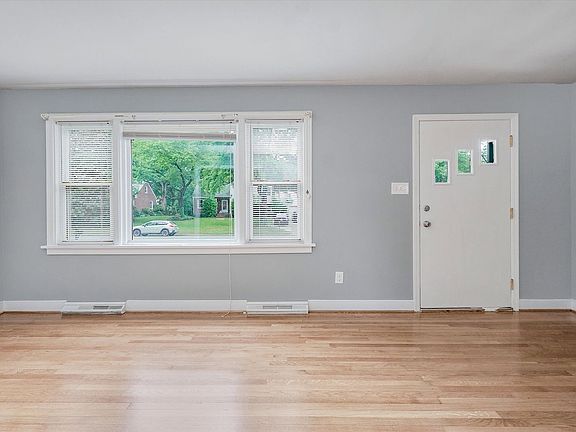 5th image of 8407 Pamela Dr